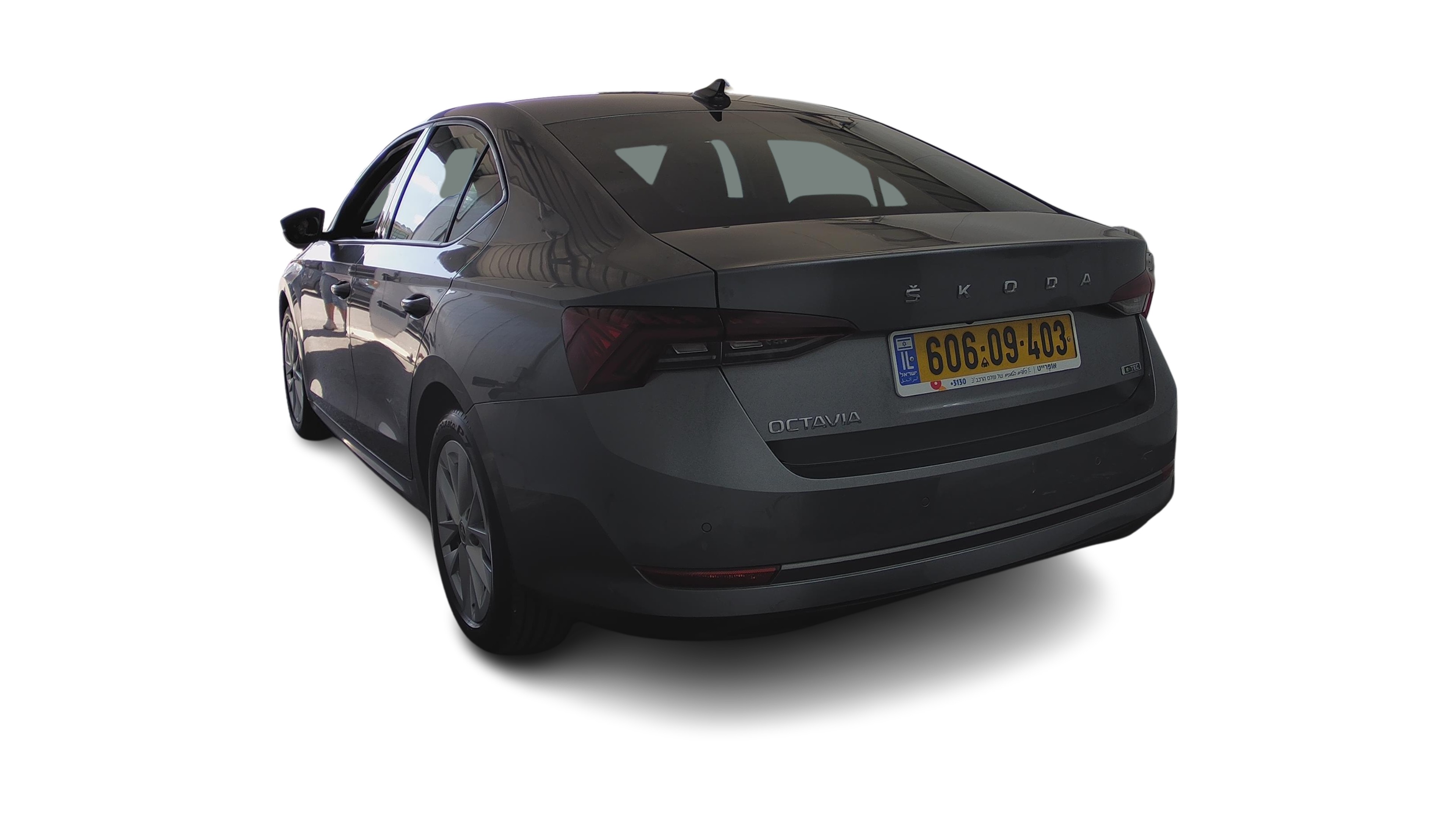 קיה נירו פלוס